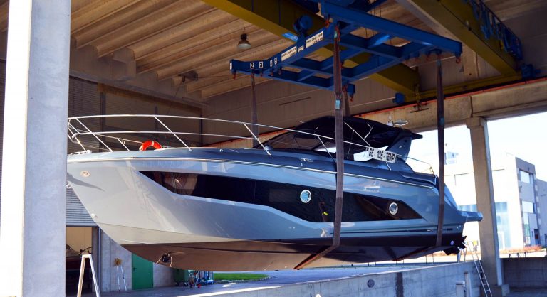 cranchi-z35-yacht-kaufen-768x418