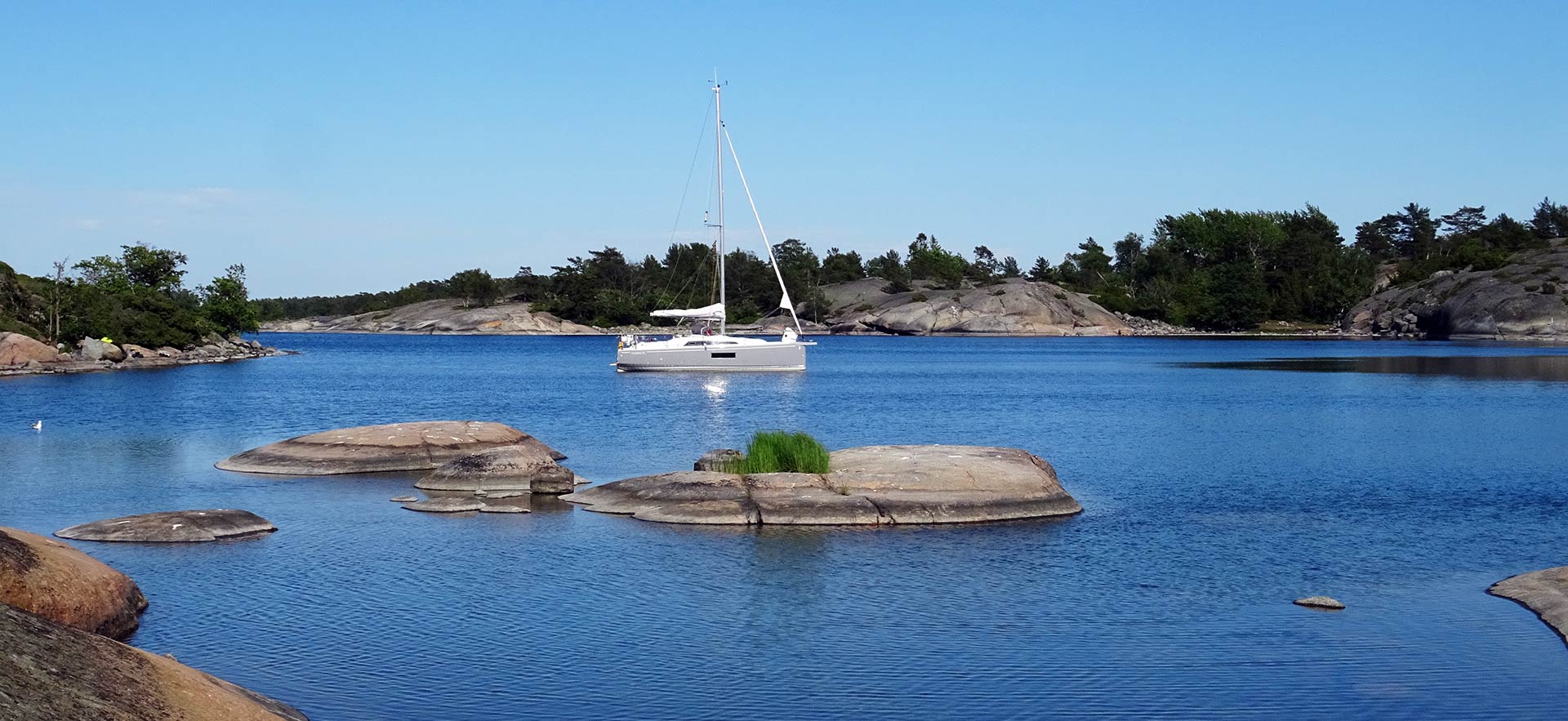 12_swedish-archipelago-sailing