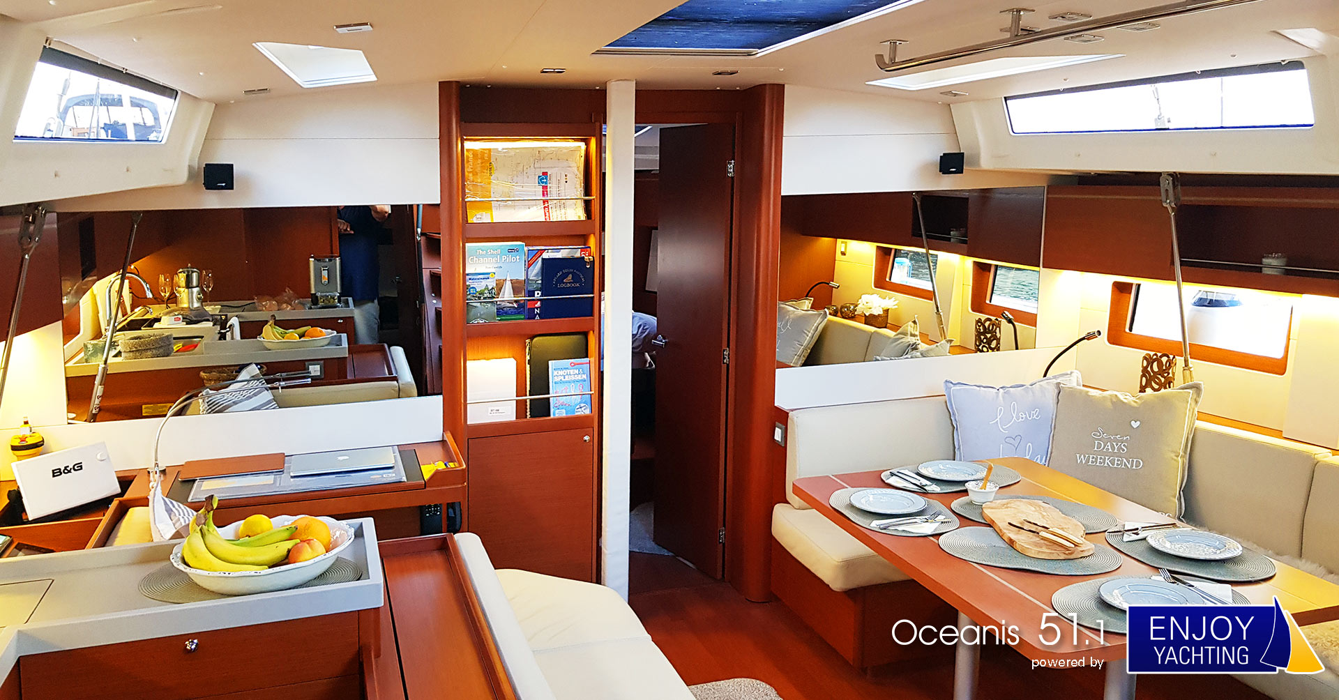 Oceanis 51.1 - komfortabeler Innenraum zum Segeln